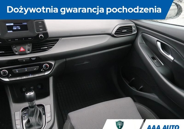 Hyundai I30 cena 66000 przebieg: 24144, rok produkcji 2022 z Karczew małe 301